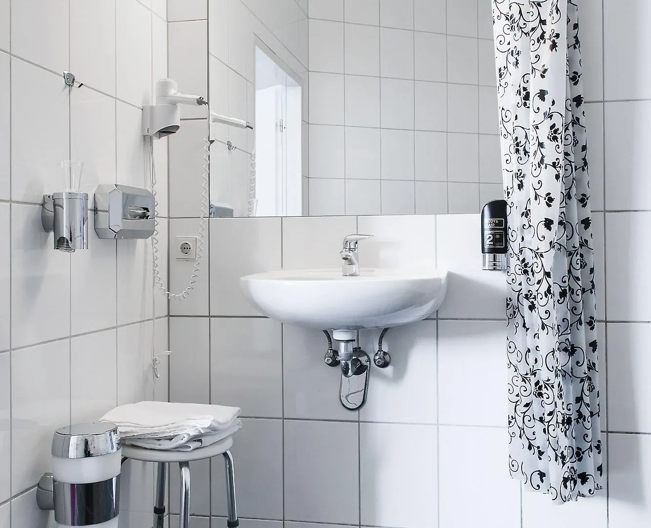 Mikon Eastgate Hotel - City Centre Berlin