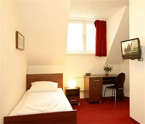 Mikon Eastgate Hotel - City Centre Berlin